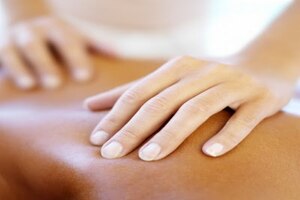 massagem-terapeutica-em-curitiba